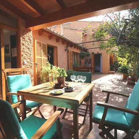 Holiday home Gato Den Vives *